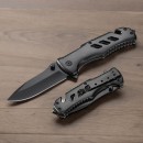 Optima emergency knife with window breaker and belt cutter